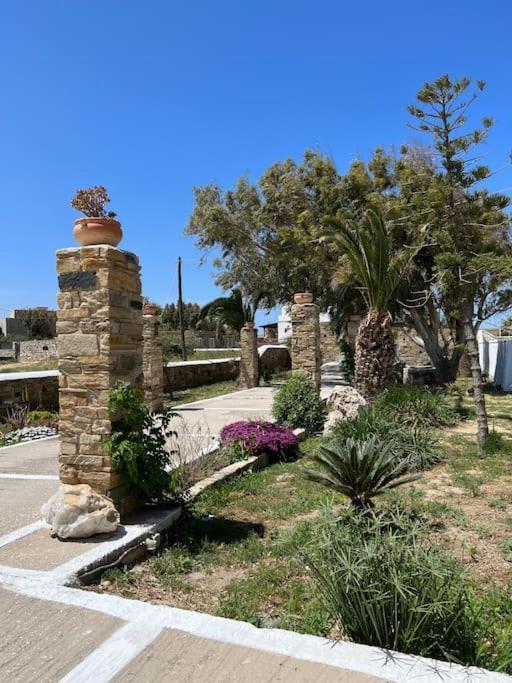 Θἔρως Apartman Tínos Kültér fotó