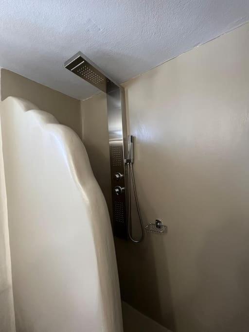 Θἔρως Apartman Tínos Kültér fotó
